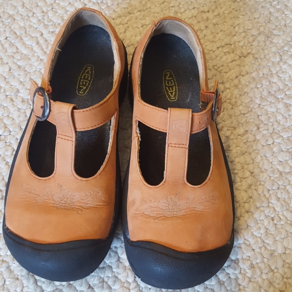 Keen shoes